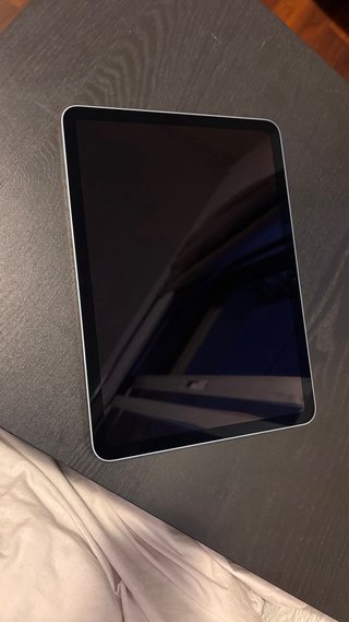 Ipad Air M3 • 11” • 128GB + pen + funda estanca