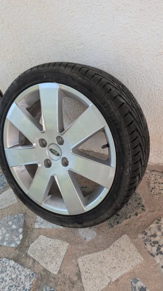 Llanta 17 Ford Focus