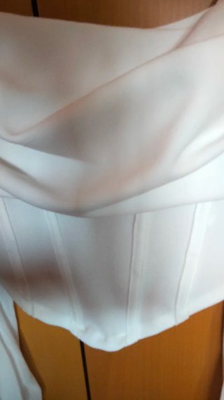 Blusa blanca manga tul (T. S)