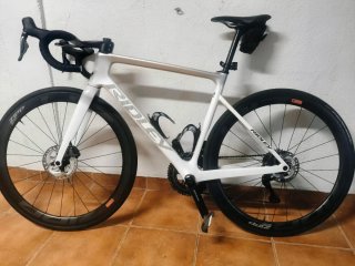 Bicicleta de carretera Ridley falcon