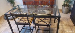 Mesa de salón cristal y 4 sillas