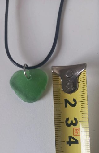 Collar de Cristal Marino Corazón Verde.