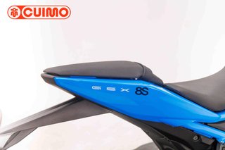 SUZUKI GSX-8S