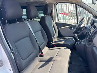 nissan nv300 2019