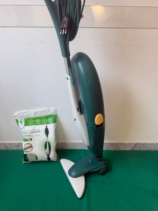 Folletto originale VK136 con sacchetti