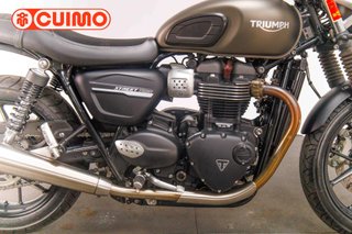 TRIUMPH STREET TWIN