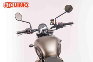 TRIUMPH STREET TWIN