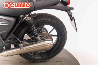 TRIUMPH STREET TWIN