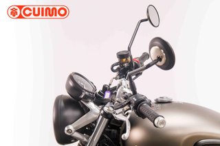 TRIUMPH STREET TWIN