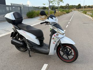 Honda SH 300 Sport Blanca