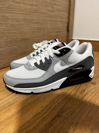 Nike Air Max 90 Gris y Blanco