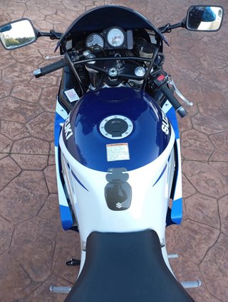 Suzuki GSXR600 Sportbike Azul/Blanco