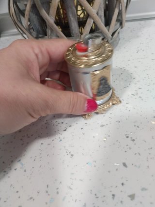 Encendedor antiguo dorado y gris