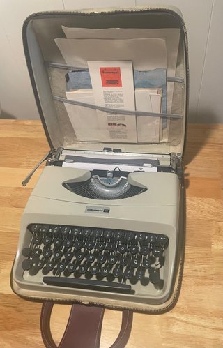 Máquina de escribir Underwood 18 vintage