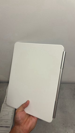 Magic Keyboard iPad Air 13 (M4) Apple