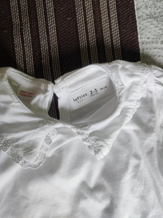 Blusa niña cuello Peter Pan