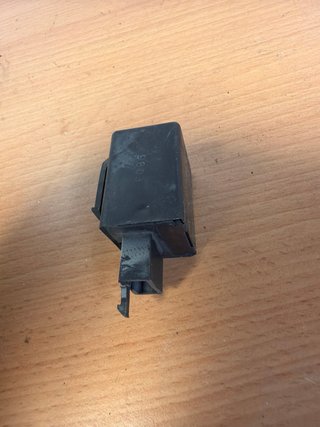 Relé Intermitencia Honda VTR 250 2005