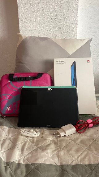Huawei MediaPad T5 Tablet + Accesorios