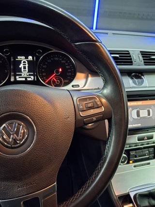 Volkswagen Passat 2.0 TDI 140