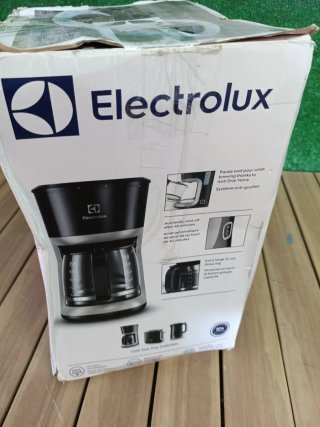 Cafetera de Goteo ELECTROLUX EKF 3300 (15 Tazas)