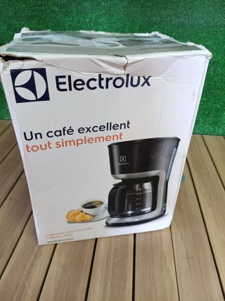 Cafetera de Goteo ELECTROLUX EKF 3300 (15 Tazas)