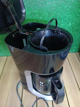 Cafetera de Goteo ELECTROLUX EKF 3300 (15 Tazas)