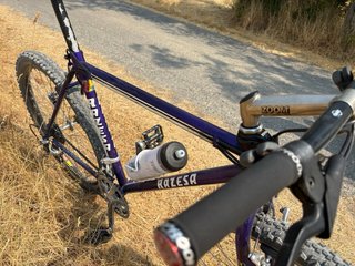 BTT Razesa Morada talla M