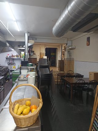 SE TRASPASA / SE VENDE · BAR RESTAURANT BADALONA