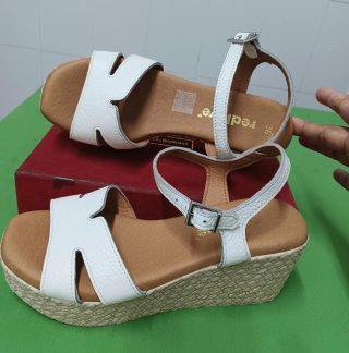 Sandalias Redlove Blancas