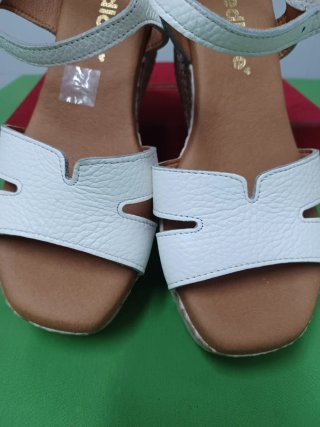 Sandalias Redlove Blancas