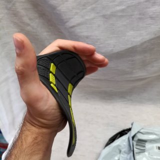 Protector Entrenamiento Nike Alpha Grip