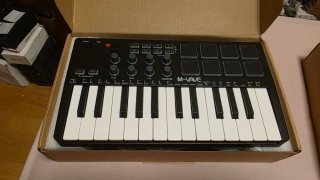 Teclado MIDI M-VAVE SMK25 USB 25 Teclas Bluetooth