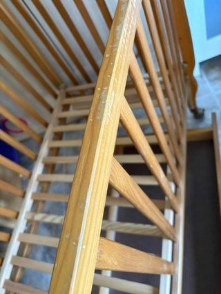 Cuna de madera de roble para bebé