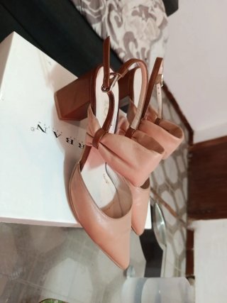 Zapatos Lodi Beige Talla 38