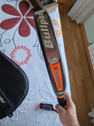 Pala Bullpadel Revertex Proline + Funda