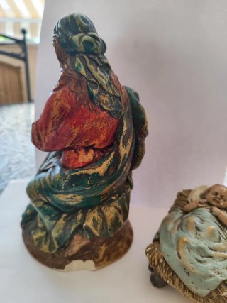 Belén figuras María y Niño Jesús