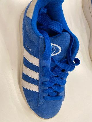 Zapatillas Adidas Azules y Blancas Campus