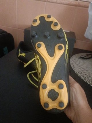 Botas de fútbol Puma Talla 36