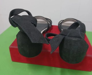 Sandalias Unisa Negras