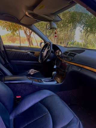 Mercedes-Benz Clase E 2004
