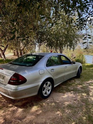Mercedes-Benz Clase E 2004