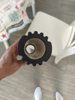 Rulo de masaje negro texturizado