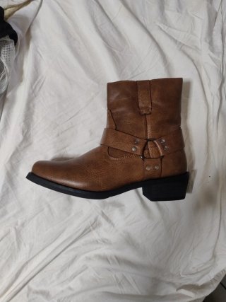 Botines vaqueros marrones con hebilla