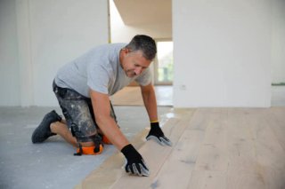 Instalación de suelos: parquet, vinilo, tarima