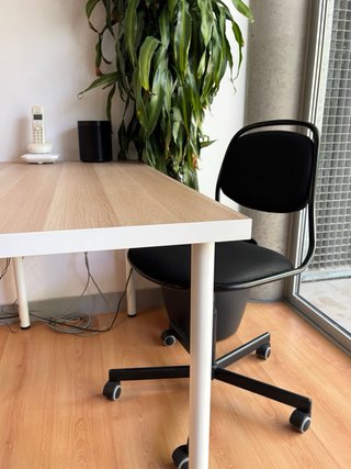 Silla de escritorio, giratoria.