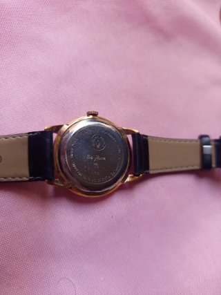 Reloj Cauny Oro y Negro
