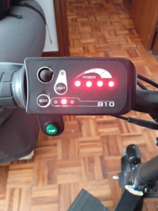 Triciclo Eléctrico Blaze-Lite Negro
