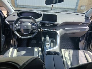 Peugeot 5008 2019