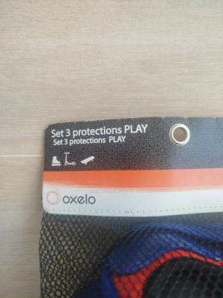 Set Protecciones Oxelo PLAY XS Azul Rojo