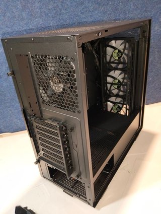 Caja ATX Thermaltake Divider 300TG ARGB